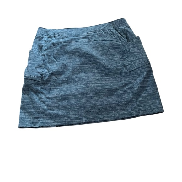 Duluth Trading Company Blue Texture Print Women's Dry on the Fly Pull-On Skort L - Picture 5 of 6